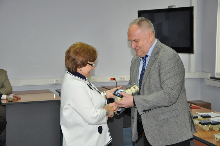 Награждение нотариусов и сотрудников МоНП Награждение нотариусов и сотрудников МоНП"