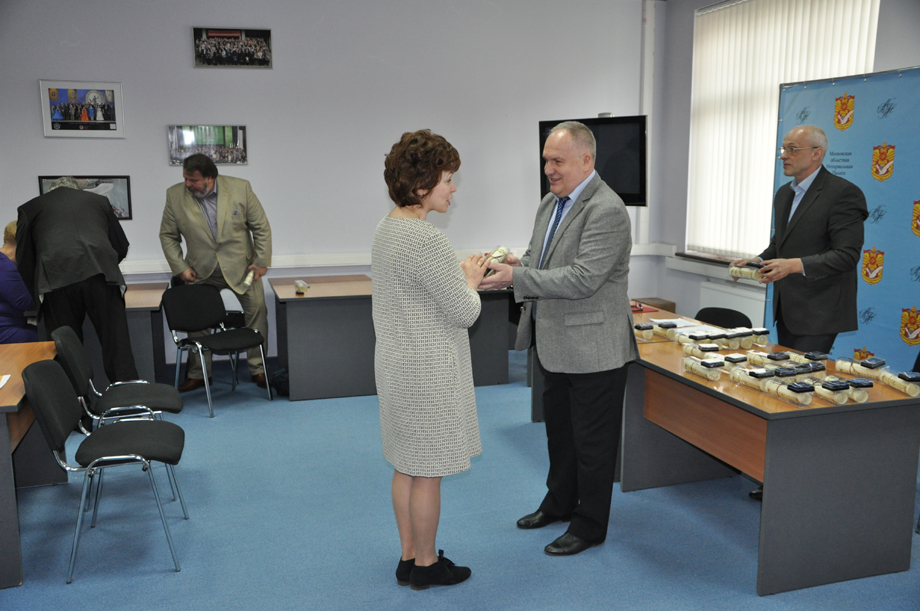 Награждение нотариусов и сотрудников МоНП Награждение нотариусов и сотрудников МоНП"