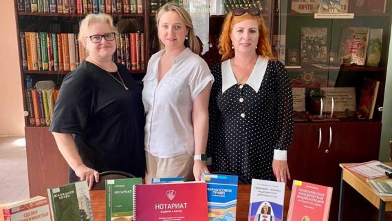 Нотариусы Московской области продолжают участие во всероссийской акции «Правомобиль», проводимой по инициативе Совета молодых нотариусов Федеральной Нотариальной Палаты