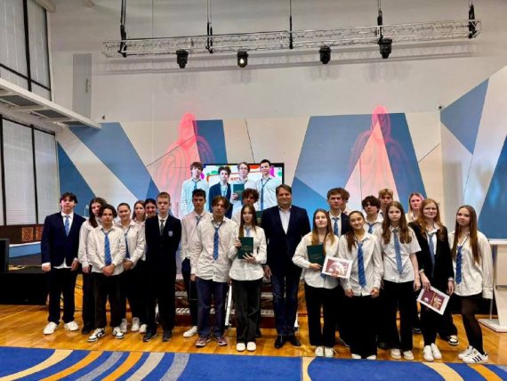 Встреча нотариуса с учащимися старших классов в Новогорске