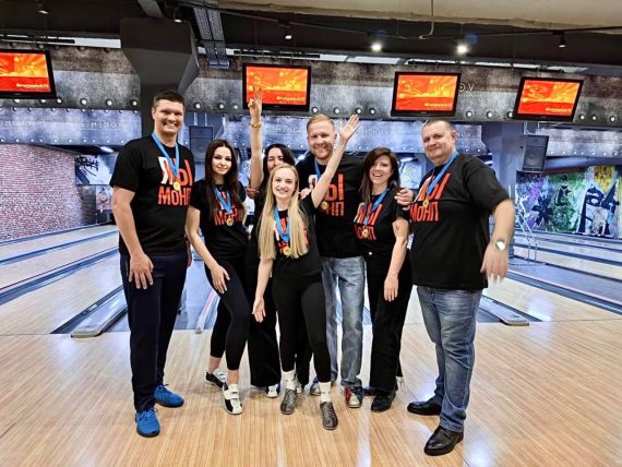 Нотариусы и помощники нотариусов Московской областной Нотариальной Палаты приняли участие в боулинговом турнире, организованном Московской городской нотариальной палатой