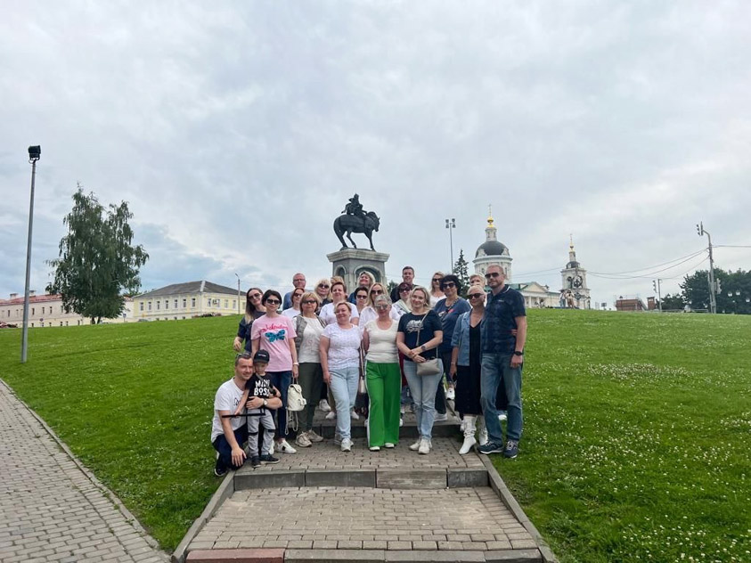 Навстречу Юбилею на колесах Навстречу Юбилею на колесах"