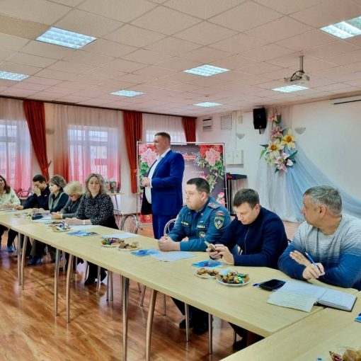 Нотариус Зарайского нотариального округа встретилась с сельскими старостами Луховиц