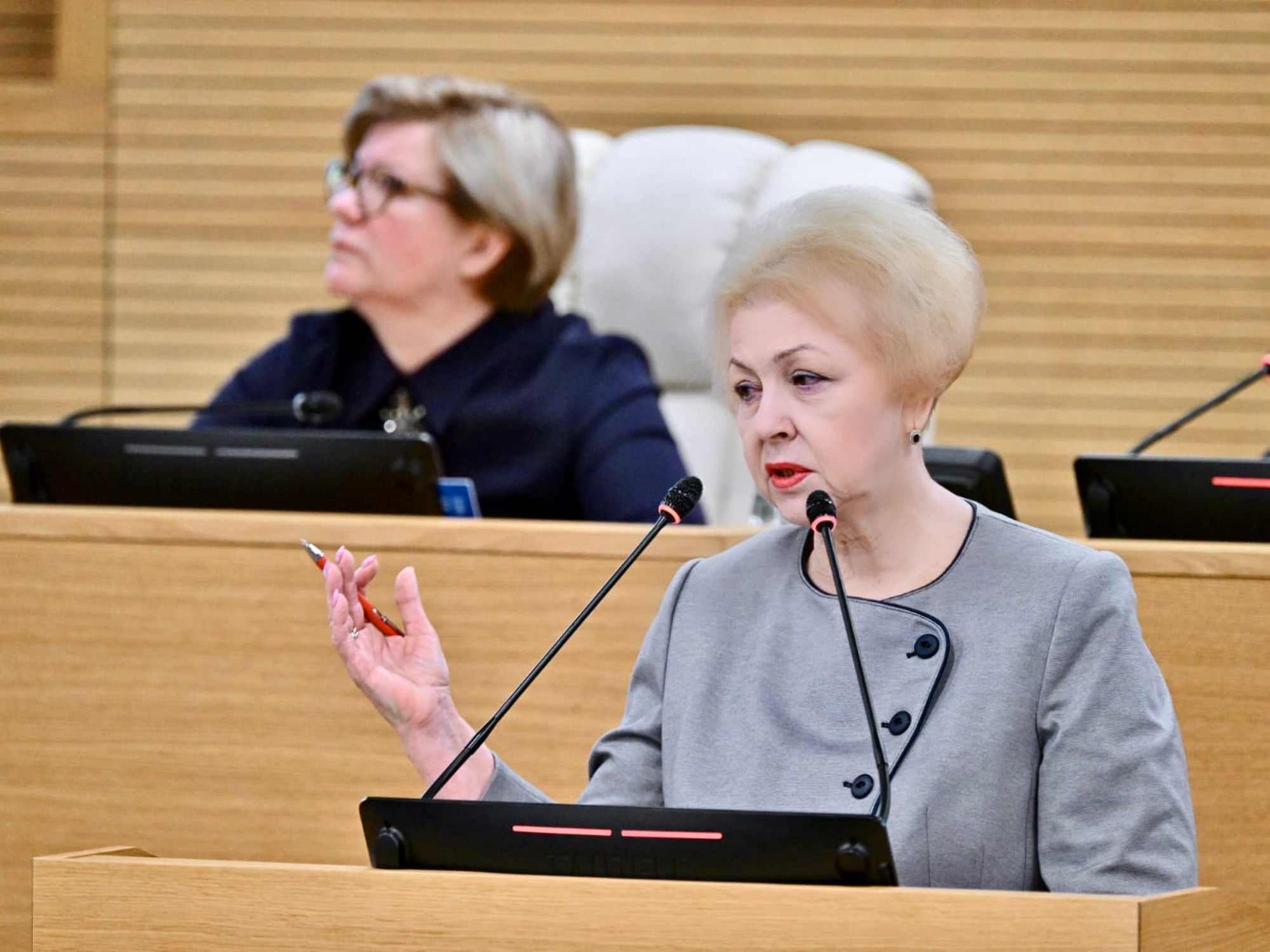 Доклад о деятельности Московской областной Нотариальной Палаты на заседании Московской областной Думы Доклад о деятельности Московской областной Нотариальной Палаты на заседании Московской областной Думы"