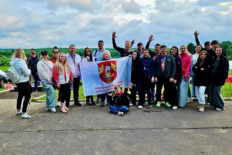 Нотариусы Подмосковья приняли участие в полумарафоне Гонка Героев, организованной Лигой героев"