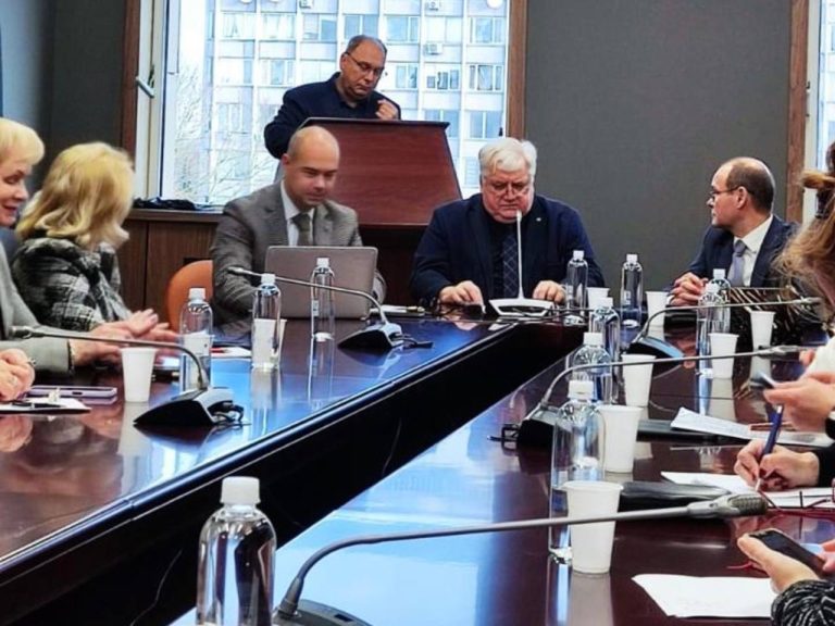 Нотариусы Подмосковья приняли участие в круглом столе на XV Московской юридической недели Нотариусы Подмосковья приняли участие в круглом столе на XV Московской юридической недели"