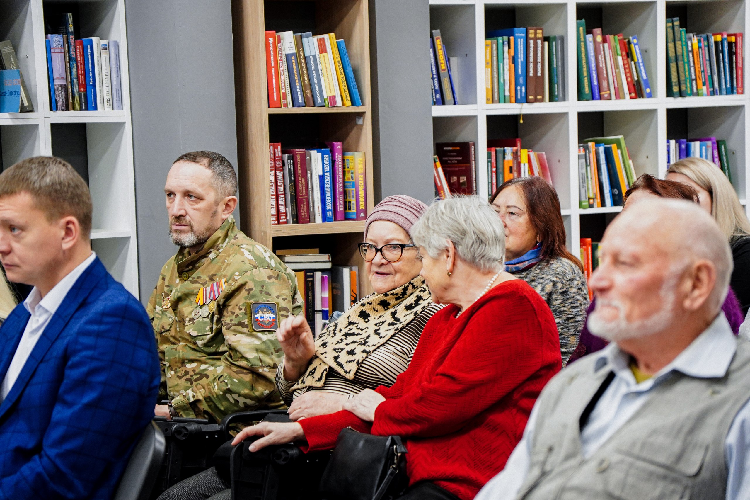 В Шатуре прошла встреча жителей на тему: «Безопасность при сделках с недвижимостью, мошенничество в сфере недвижимости, меры предосторожности, способы решения» В Шатуре прошла встреча жителей на тему: «Безопасность при сделках с недвижимостью, мошенничество в сфере недвижимости, меры предосторожности, способы решения»"