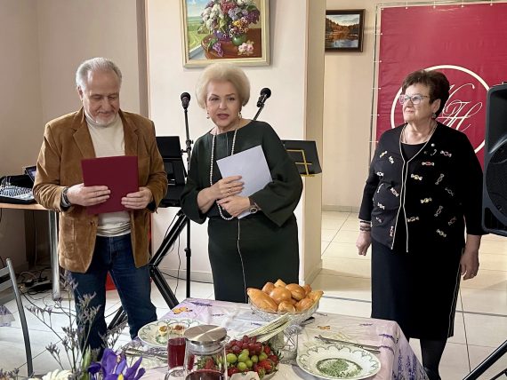 Преемственность поколений: встреча ветеранов МоНП в честь дня нотариата